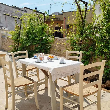 San Giorgio Boutique With Airco - Happy * Martano